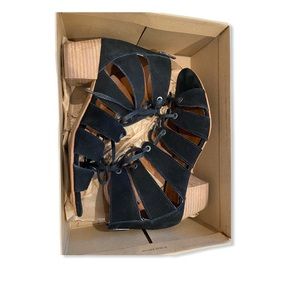 Lucky Brand - Black Suede Genevie Sandal 8.5